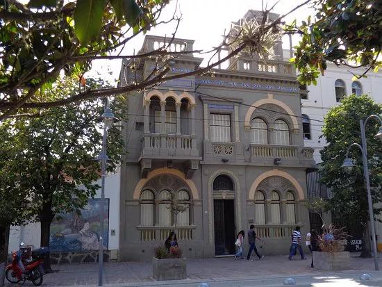 frente-del-obispado