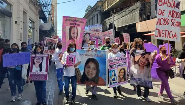 femicidio-iara-marcha-24sep2021-04