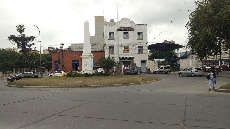 Obelisco_del_Exodo_Jujeño