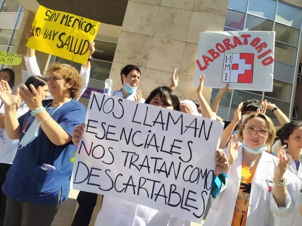 SALUD PEDIATRAS PROTESTAS2
