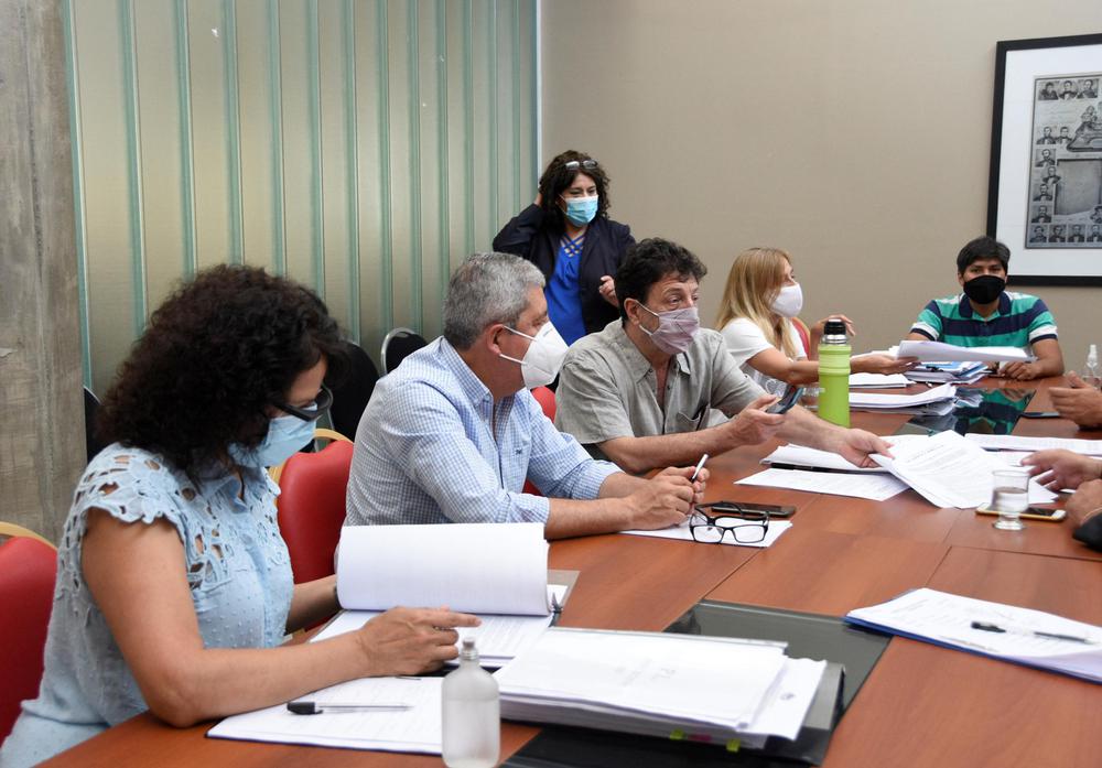 asuntos institucionales 02