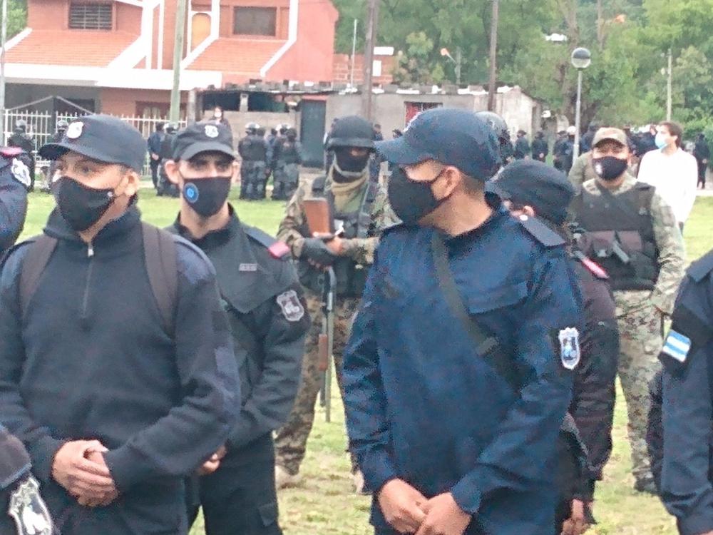 policias campo verde