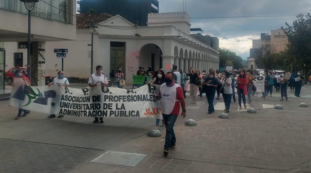 apuap marcha por mejora salarial