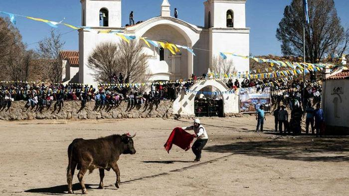 Toreo-de-la-vincha-Casabindo-Jujuy