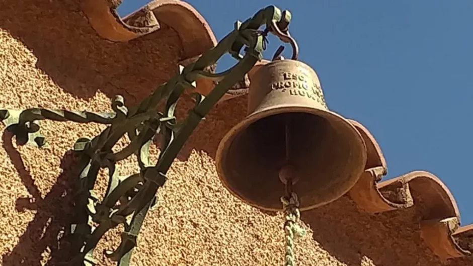 campana bronce humahuaca