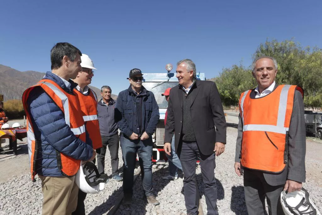 MORALES FERROCARRIL1