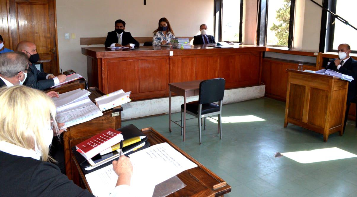 tribunal enjuiciador tomas buscos