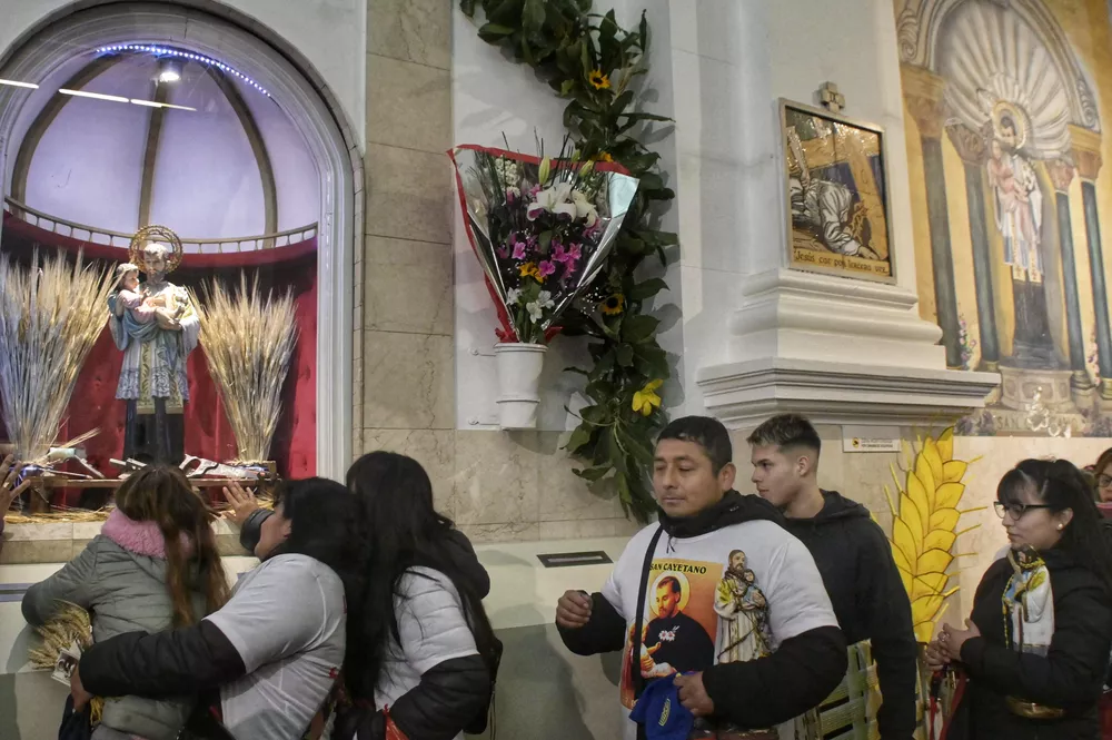 SAN CAYETANO1
