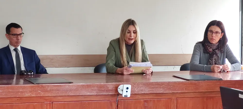 TRIBUNAL DE REVISIÓN - Dr. Torres Magallanes, Dra. Macina, Dra. Sadir