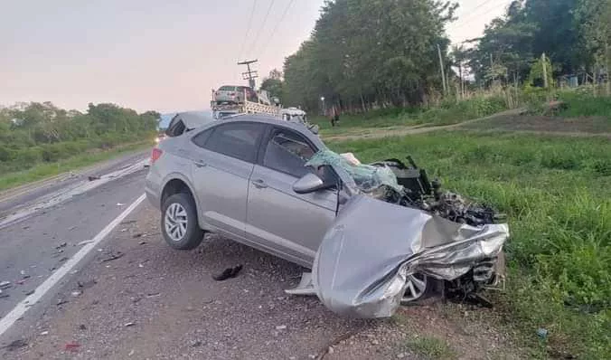 Choque fatal en Libertador Gral San Martín (2)