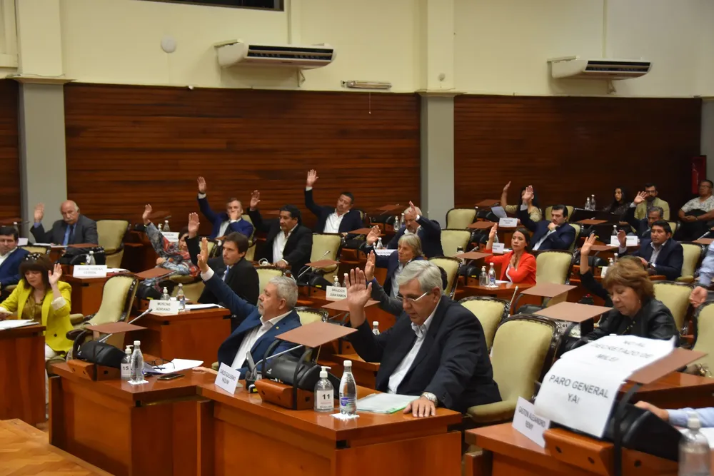 SESION EXTRAORDINARIA LEGISLATURA (5)