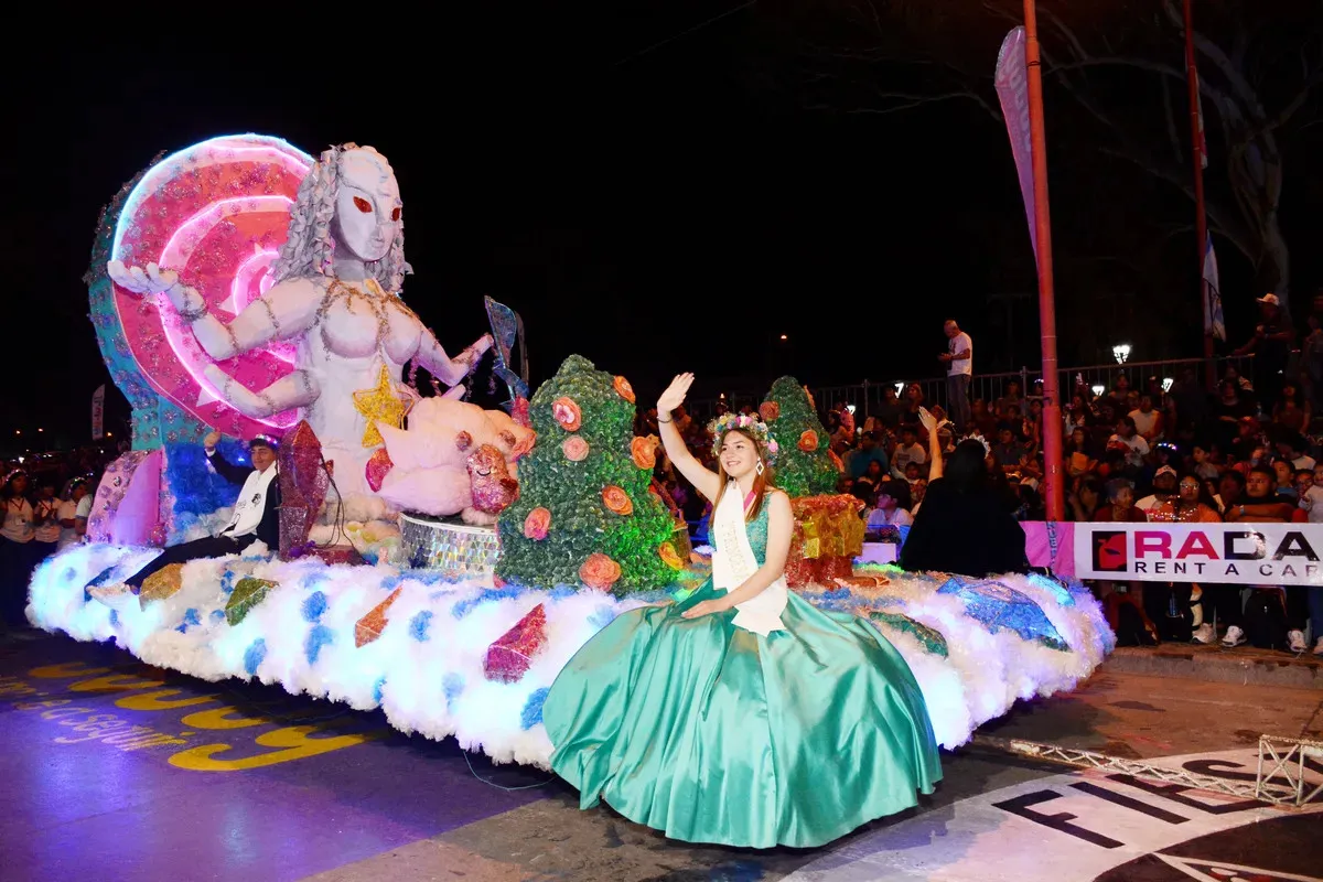 desfile carrozas 2023