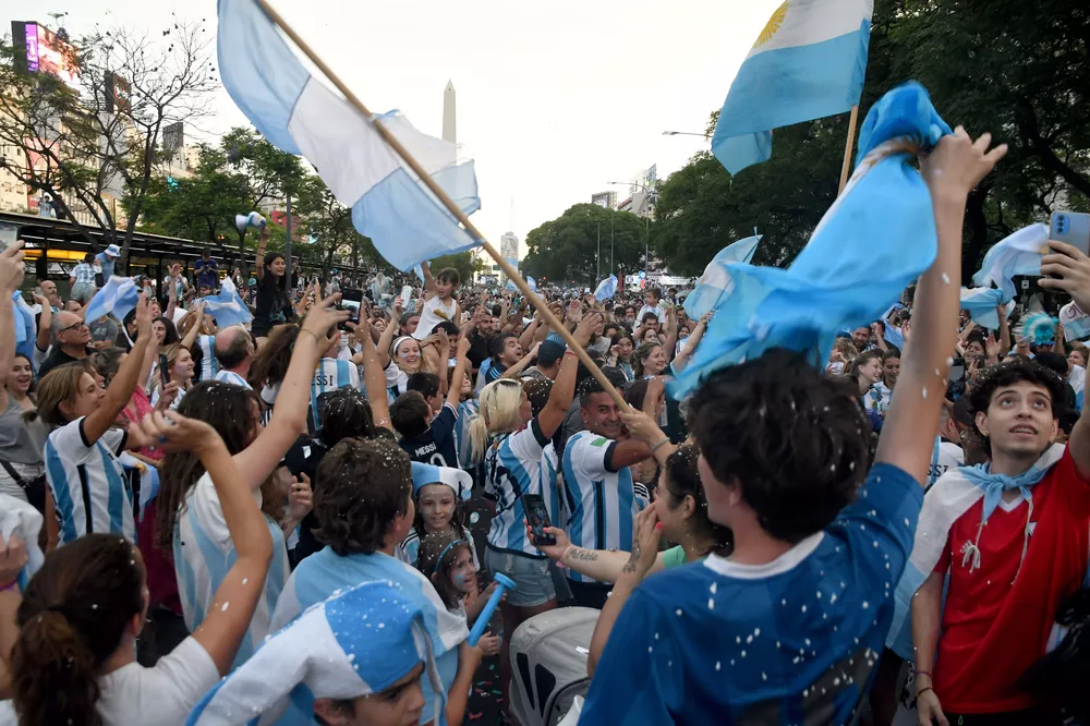 14-12-2022_historias_de_pasion_y_fanatismo (2)