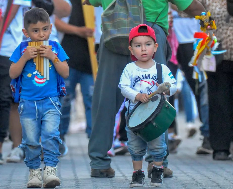 cientos-de-fieles-jujeos_1000084