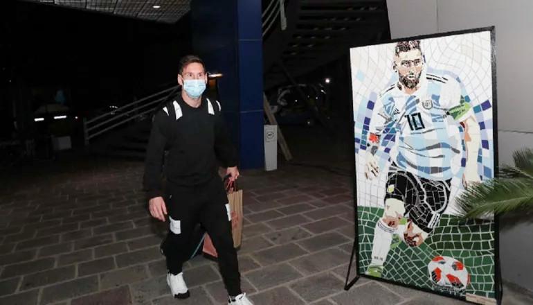 messi ezeiza