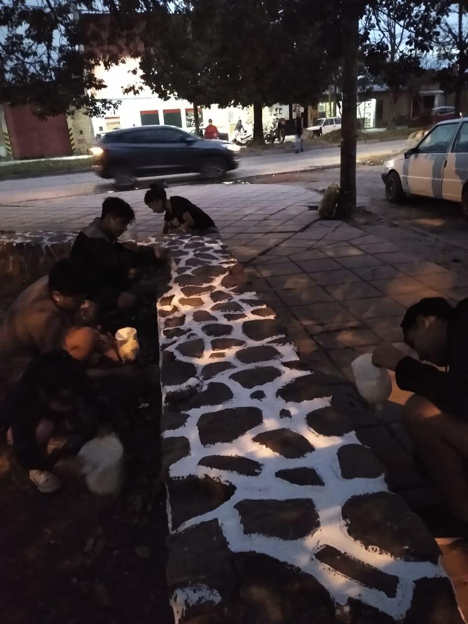 Plaza de Barrio San Pedrito arreglada por los chicos