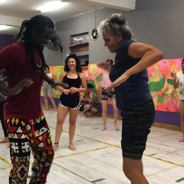 Diarra Conde danzas africanas1