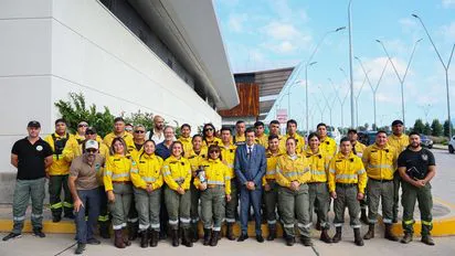 sadir-despidio-brigadistas-jujenos-que-viajaron-la-patagonia-combatir-incendios-forestales