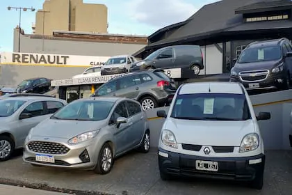 la-venta-de-autos-usados-cerro-el-primer-semestre-ZCPUPFT355FQTHLLFCLAK44TDM