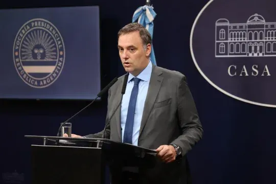 manuel adorni vocero presidencial