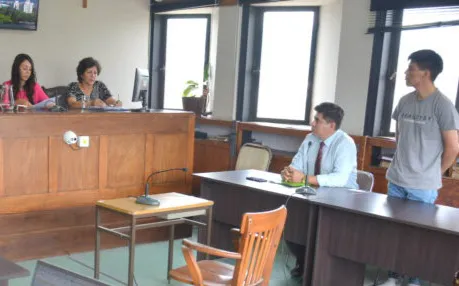 TRIBUNAL-CON-FUNCION-DE-JUICIO-Juicio-a-Adrian-Ochoa-por-Femicidio-22.12.25-1-768x444