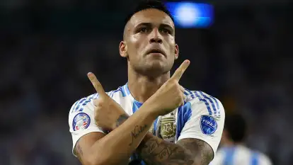 lautaro-martinez-festeja-su-gol-ante-peru-1827758