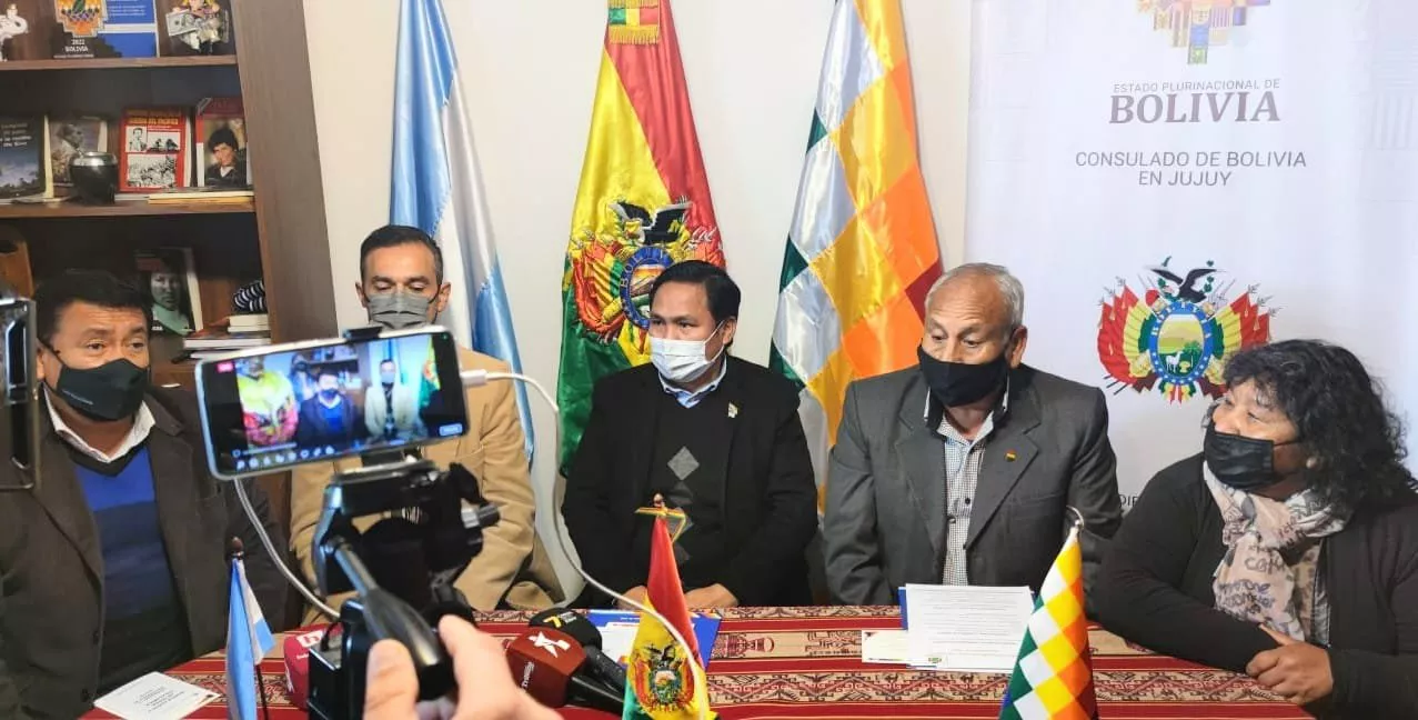 consul bolivia 6 de agosto1