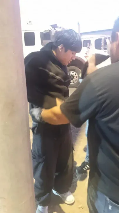 DSETENIDO PEQUEÑO J