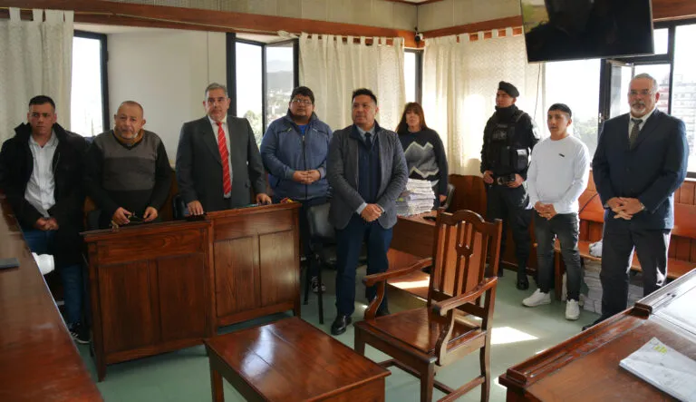 TRIBUNAL-EN-LO-CRIMINAL-No-1-Juicio-a-Flores-Palavecino-y-Chaparro-por-Homicidio-en-El-Carmen-5.6.241-768x443