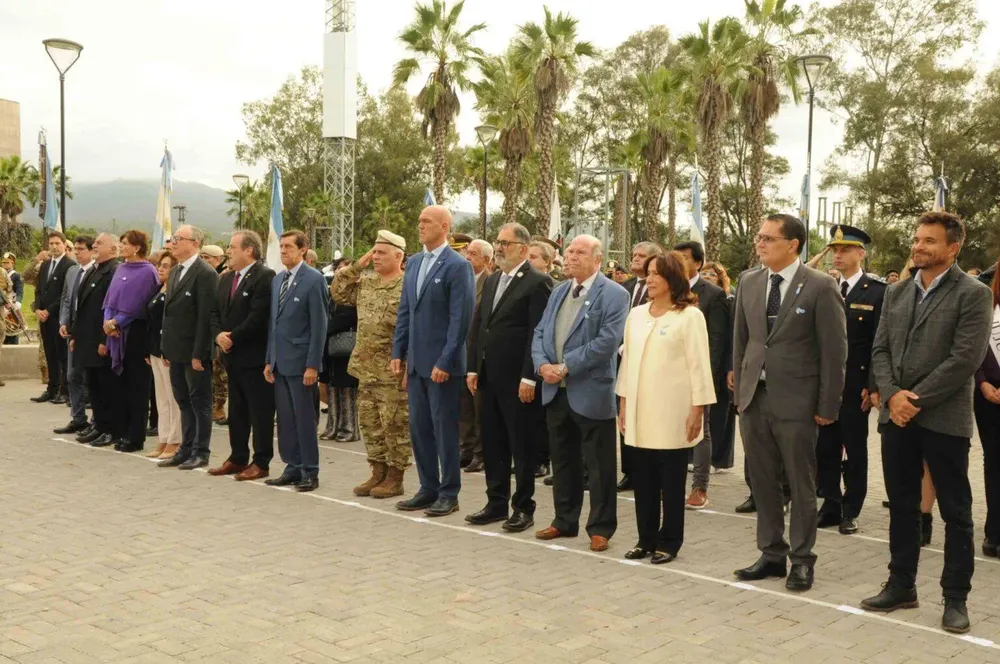acto malvinas municipalidad1