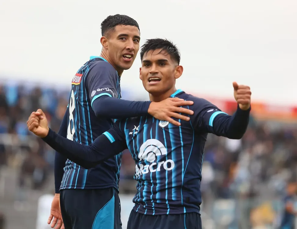 GIMNASIA FESTEJA TRINFO CHICAGO CACHI1