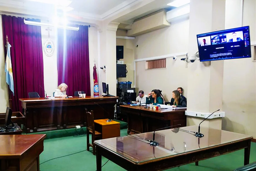 ueza Gabriela Elisa Catalano, del Tribunal Oral Federal N°1 de Salta