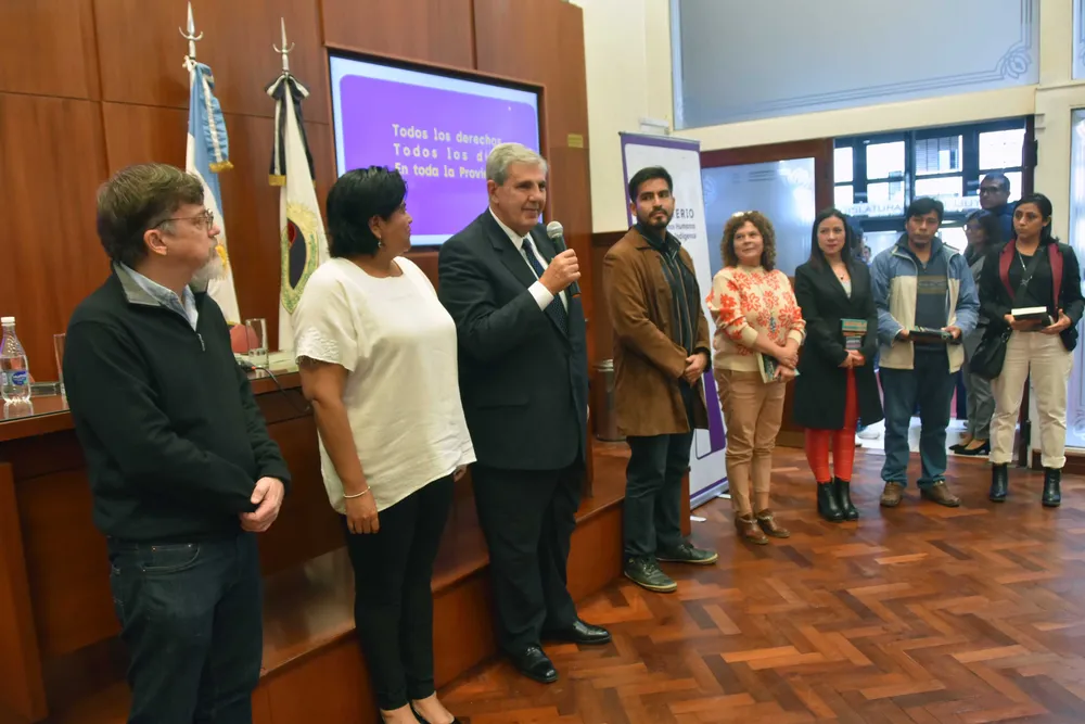 presentacion de la 4ta edicin del compendio dederechos indigenas (5)