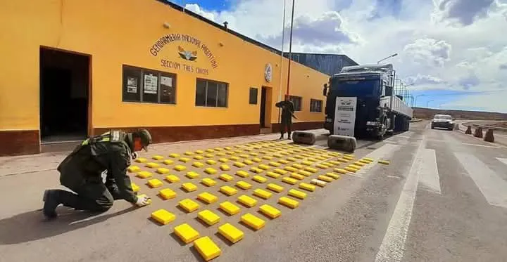 Gendarmería Nacional cocaina tres cruces 1