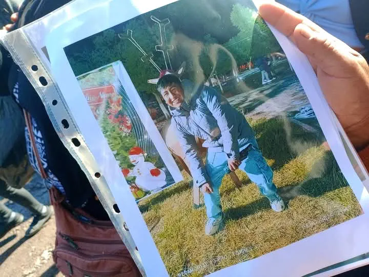 Autopsia ivo Torres, familiares 9