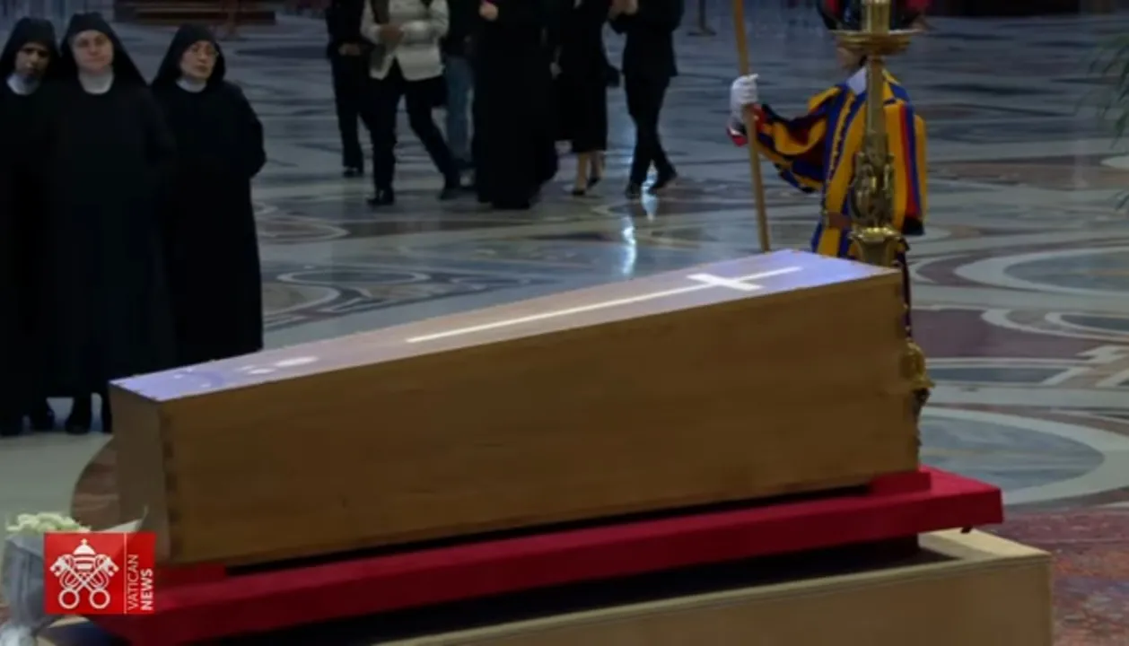 Screenshot_20250426-092421_YouTube