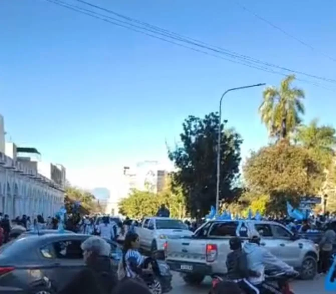 FESTEJOS VICTORIA ARGENTINA1
