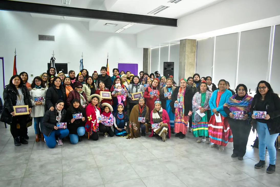 libro pueblos originarios