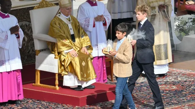 MOMENTO OFERTORIO CANONIZACIÓN FRASSATI Y ACUTIS
