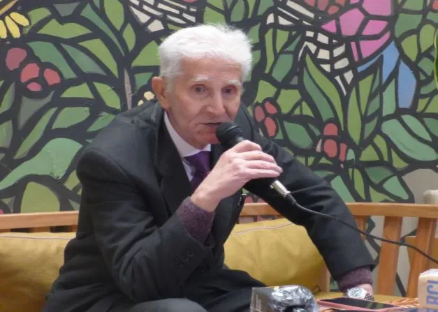 90205aa08220730eed18616276e8fc06_XL