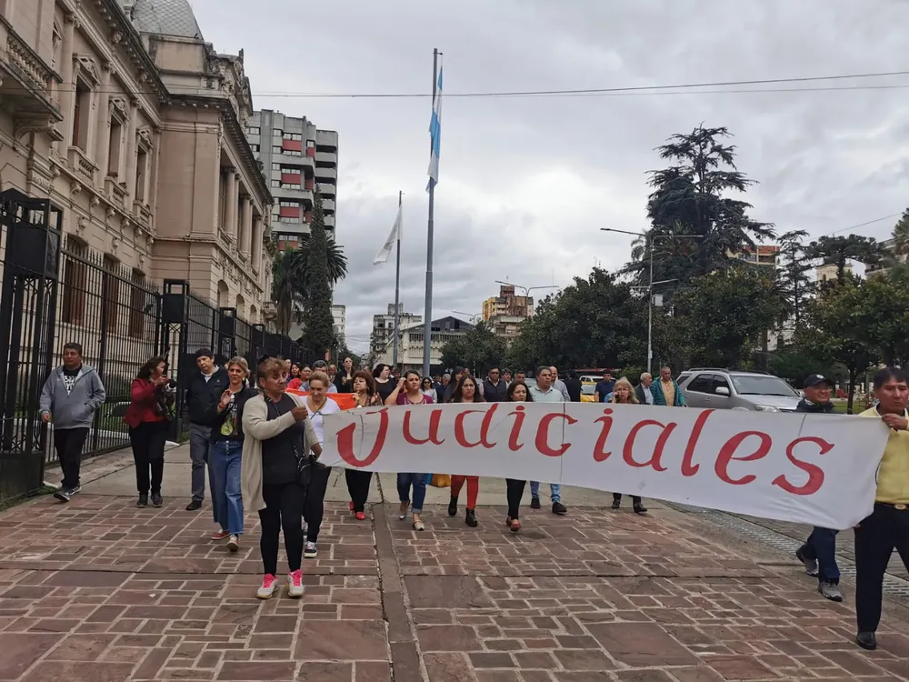 marcha judiciales bono fin de año1