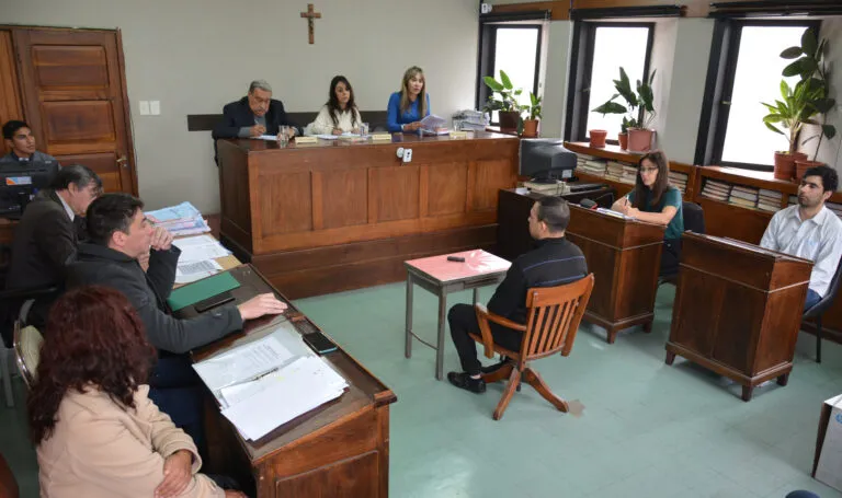 TRIBUNAL-EN-LO-CRIMINAL-No-3-Juicio-a-EMAcebal-por-Homicidio-agravado-por-alevosia-12.9.23-768x455-1