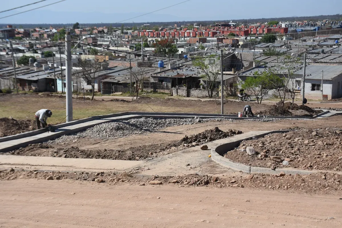obras-secotyh-14-hectareas-cordon-cuneta-y-badenes1