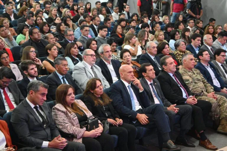 WhatsApp-Image-2025-03-10-at-22.00.16-768x512