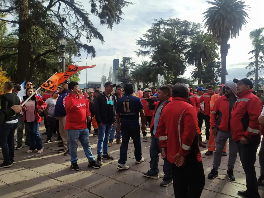 paro vialidad jujuy plaza2