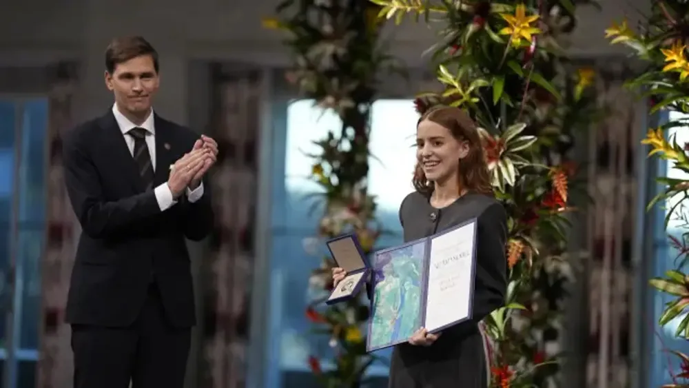 PREMIO NOBEL PAZ CORINA MACHADO HIJA