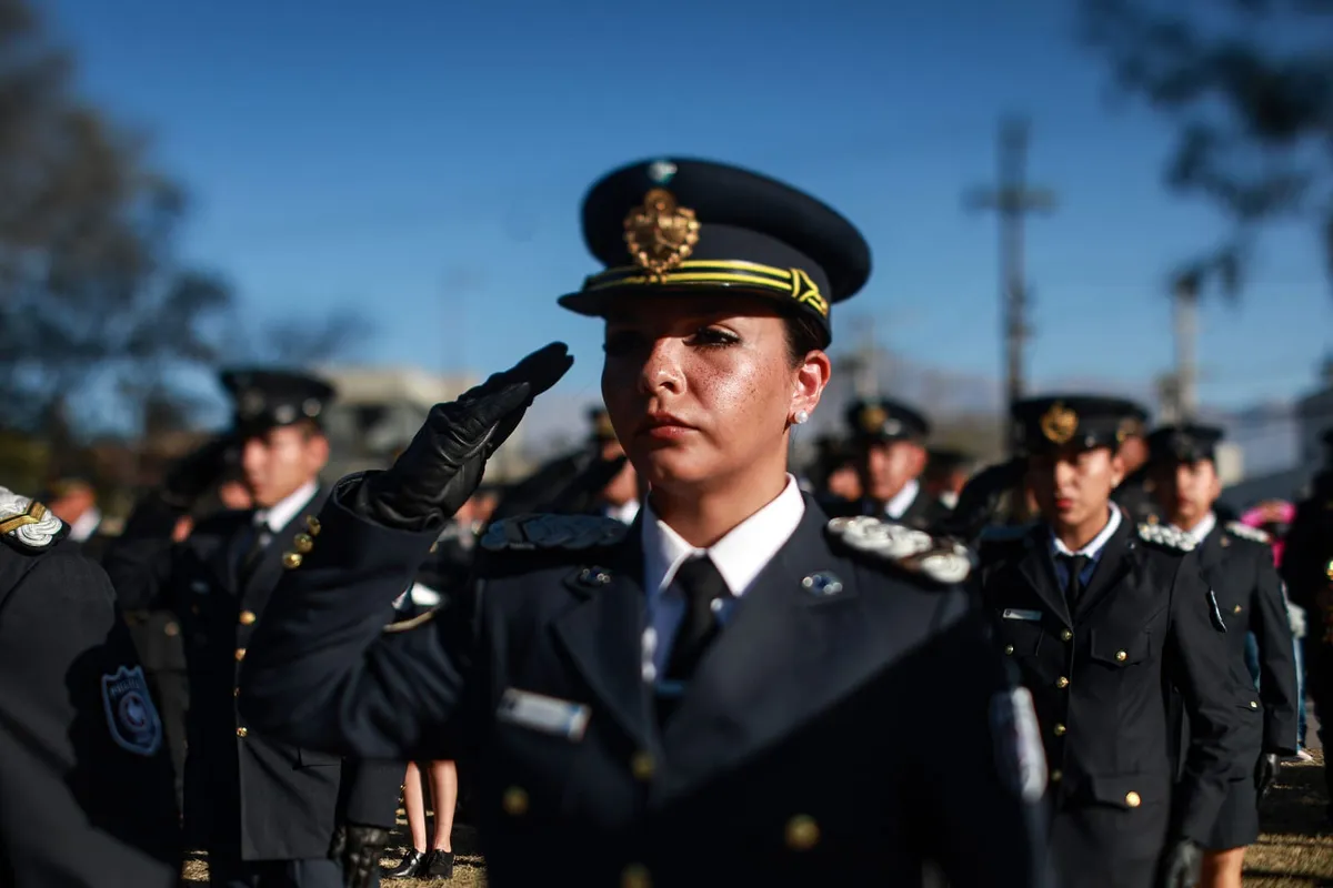 DIA DE LA POLICIA DESFILE