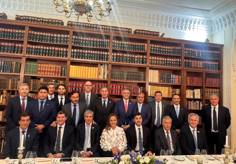 SANTILLI GOBERNADORES PASO