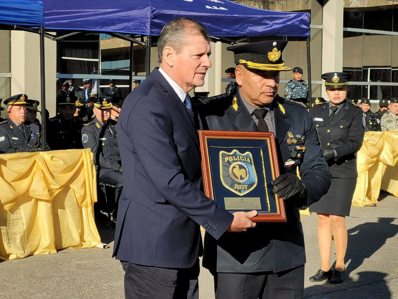 ascensos policias