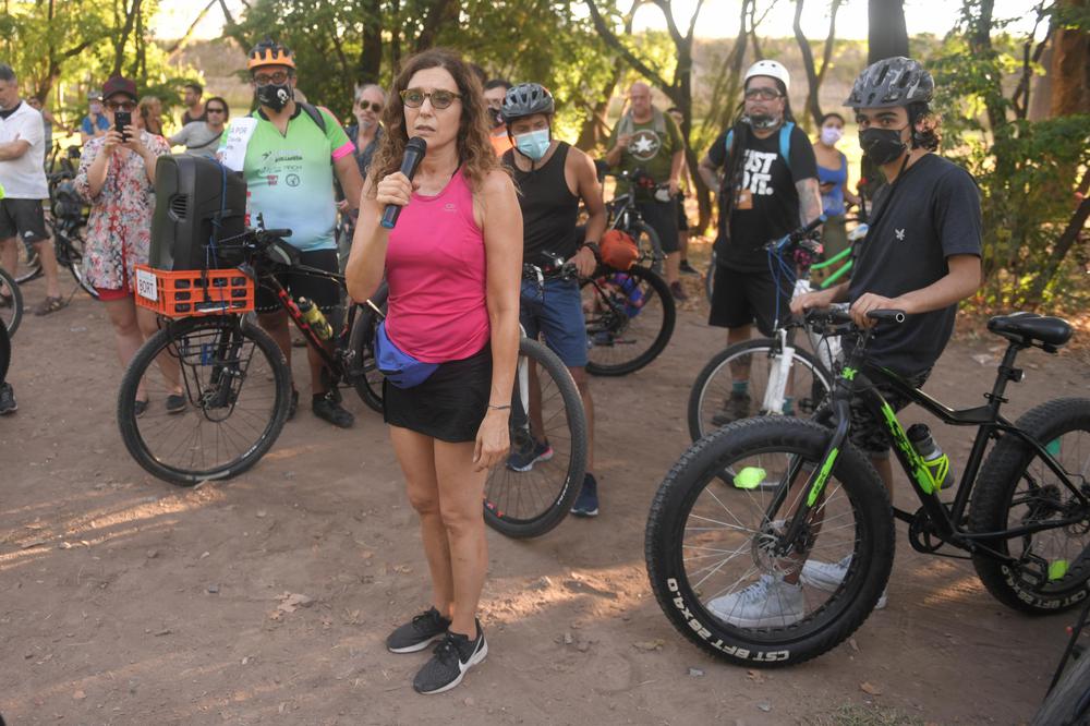 02-01-2022_el_grupo_de_ciclistas_masa